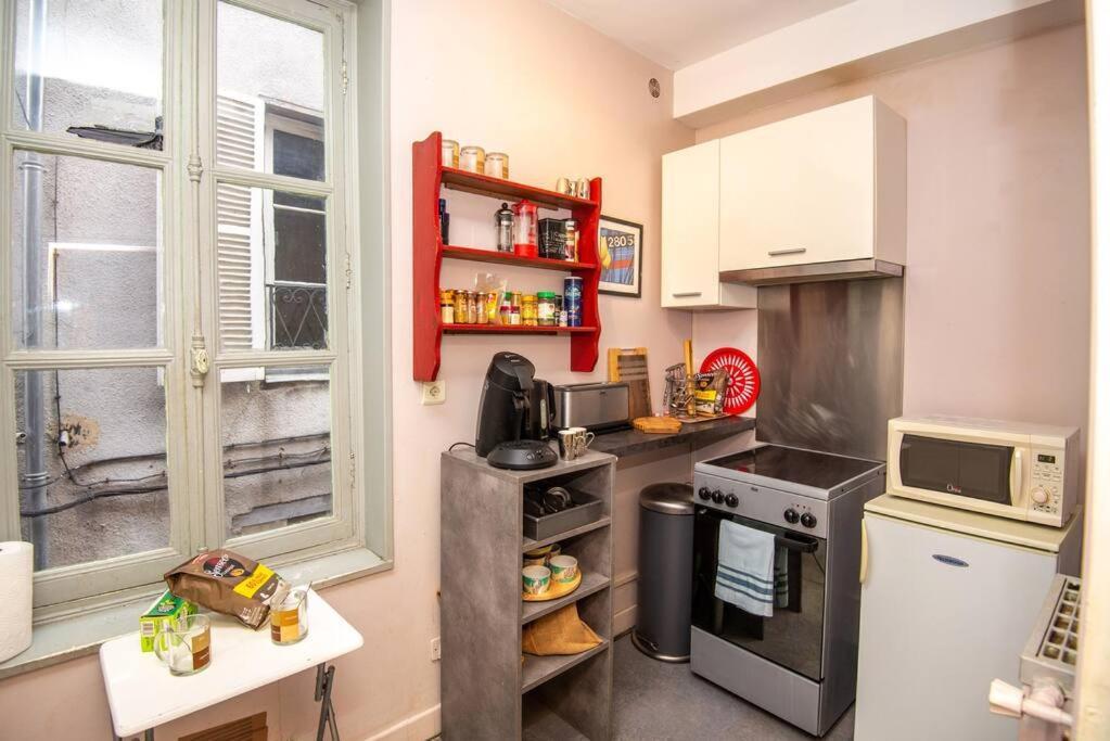 La Belle Pierre - Appartement De Charme Tres Calme En Coeur De Ville Auxerre Exterior foto